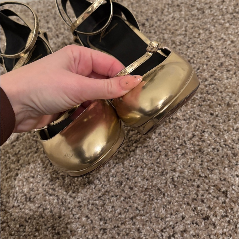 Brian Atwood Gold Heels size 9 - Picture 7 of 9